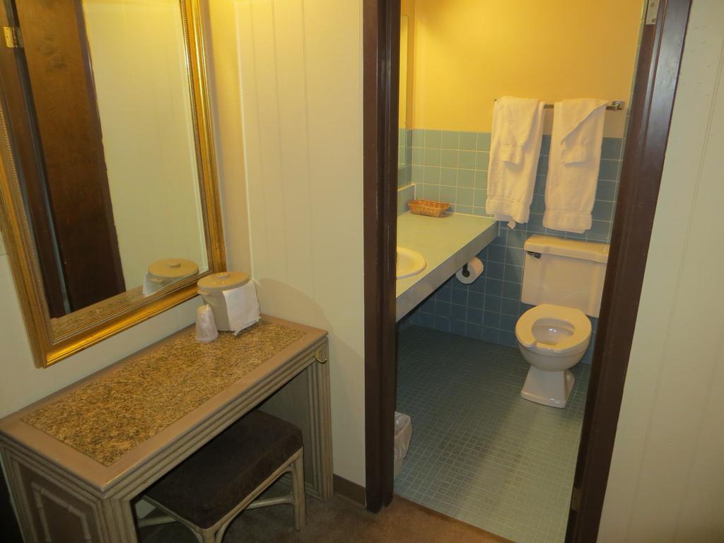 The Mariner Motel Green Bay Buitenkant foto
